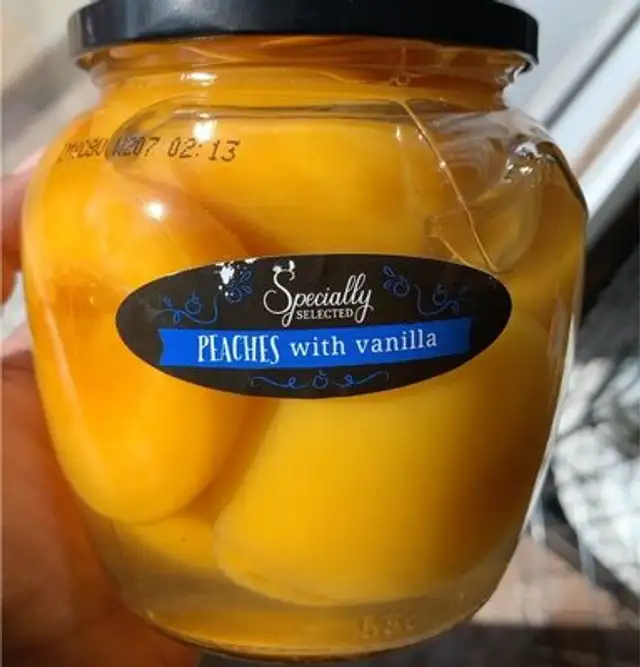 Peaches with Vanilla