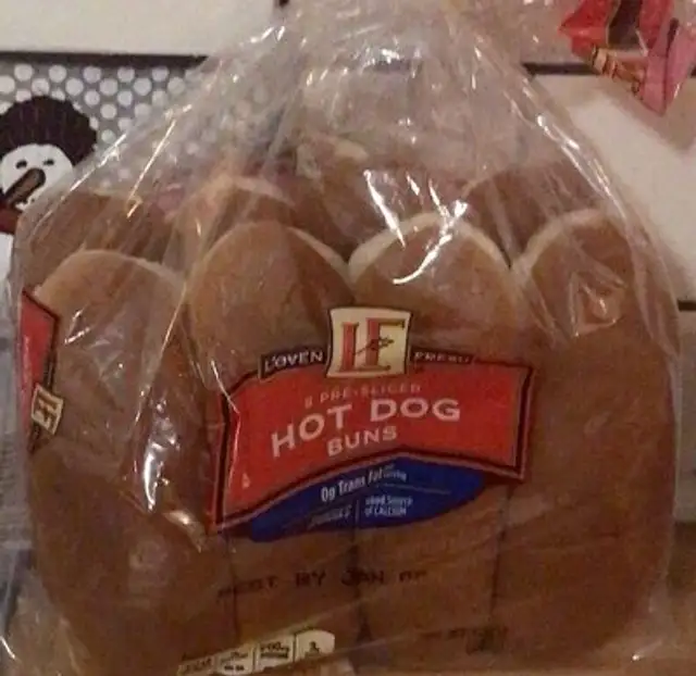 Hot dog buns