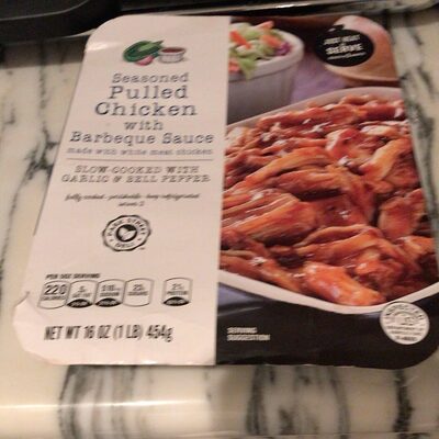 Seasoned Pulled Chicken with Barbeque Sauce front packaging