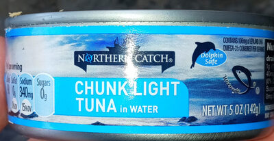 Chunk light tuna in water