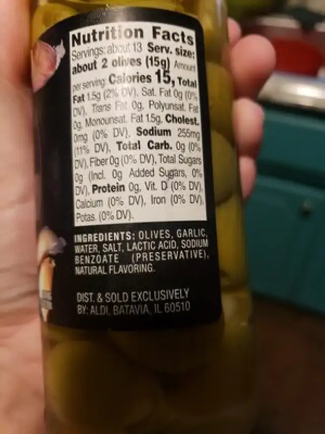 Garlic Stuffed Olives ingredients label