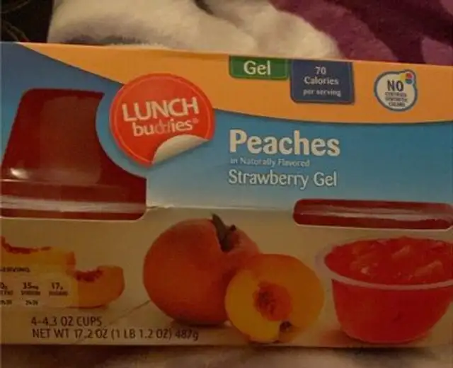 Peaches strawberry gel