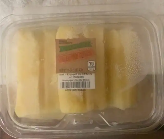Pineapple spears