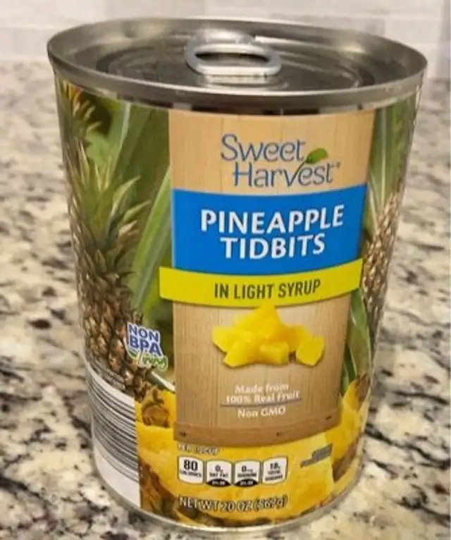Pineapple tidbits
