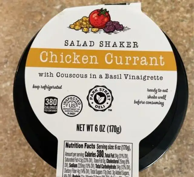 Salad Shaker Chicken Currant