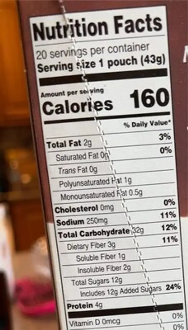 Instant Oatmeal Maple & Brown Sugar nutrition facts table