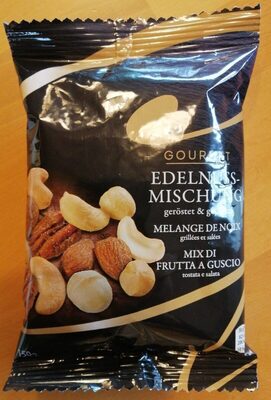 Mélange de noix grillées et salées