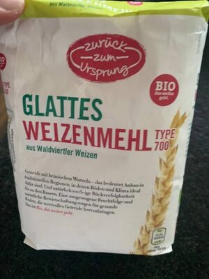 Glattes Weizenmehl aus Waldviertler Weizen Type 700