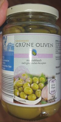 grüne Oliven mit Knoblauch