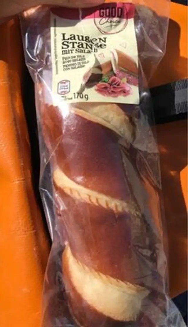 Pain De Sils avec salami
