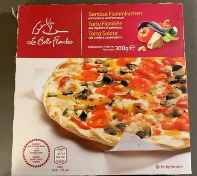 Tarte flambée légumes et parmesan
