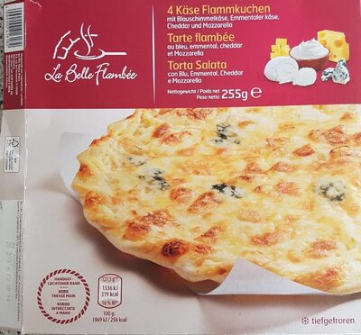 Tarte flambée au bleu, emmental, cheddar et Mozarella