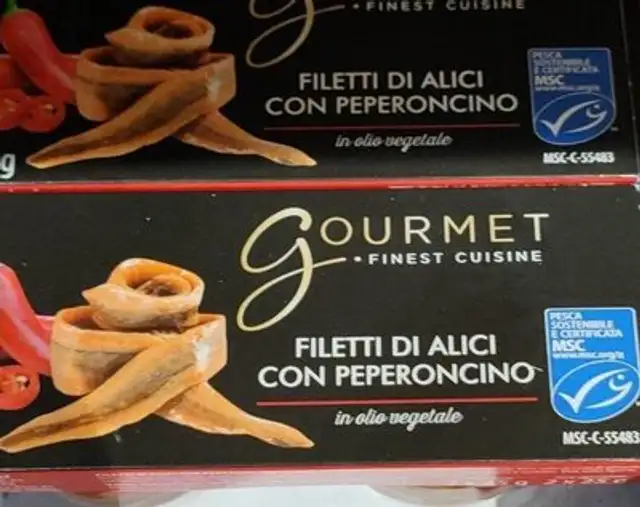 filetto di alici con peperoncino