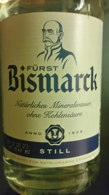 Natürliches Mineralwasser Still