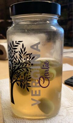 Oliven mit Knoblauch