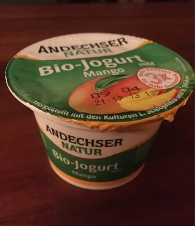 Bio-jogurt front packaging