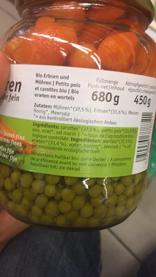 Erbsen und Möhren front packaging