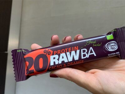 20% Protein RAW BA