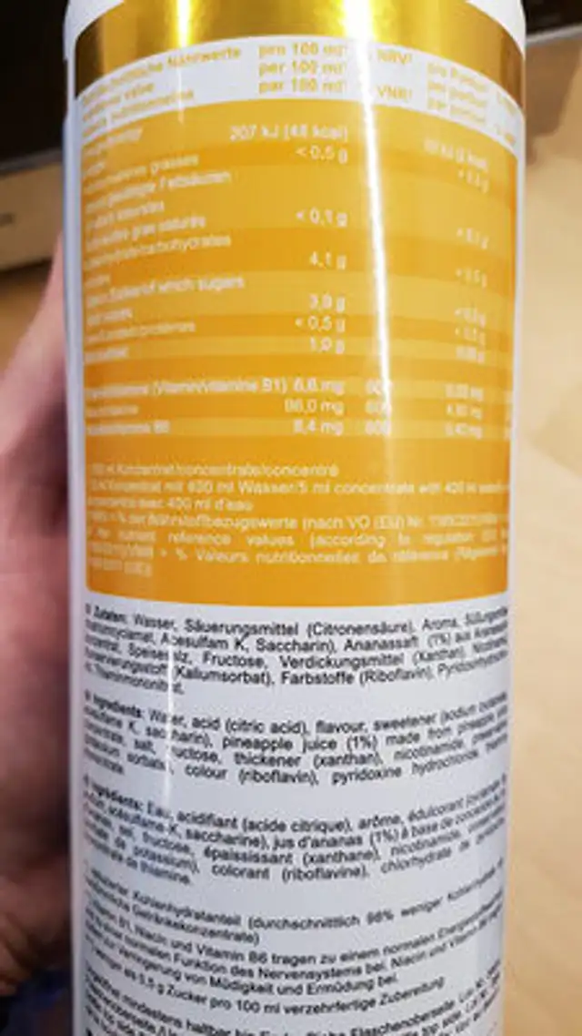Vital Drink Ananas ingredients label