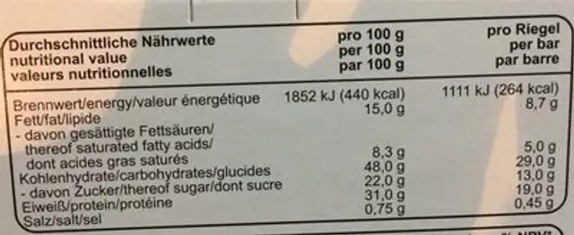 Best Body Nutrition Best Body Crunchy One 31% Proteinriegel - Best Body Merken nutrition facts table