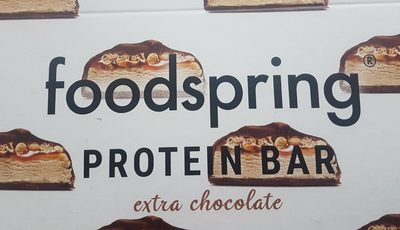 Protein bar extra chocolate front packaging