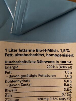Haltbare fettarme Bio-Milch ingredients label