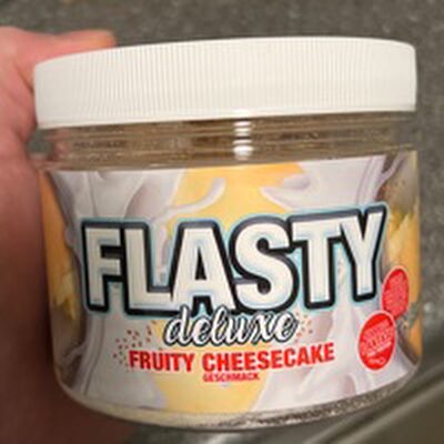 Flasty Deluxe Fruity Cheesecake