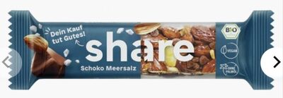 Nuss Schokoriegel mit Meersalz