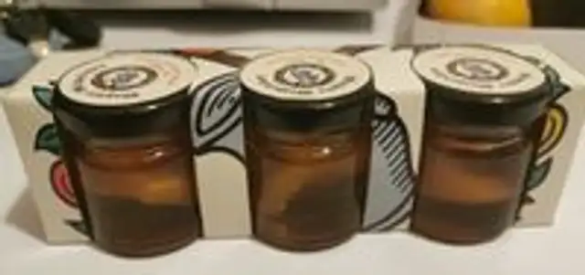 Apfellikör mit Mispel