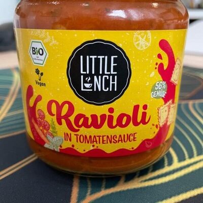 Ravioli in Tomatensauce