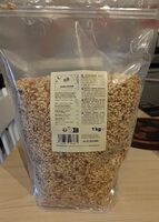 Roasted and chopped hazelnuts