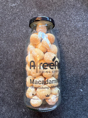 Macadamias Ofenröstung und Meersalz