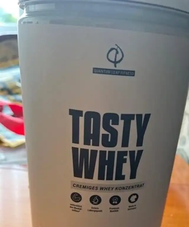 Tasty Whey front packaging