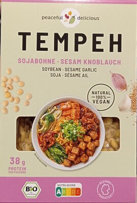 Sojabohnen-Tempeh mit Sesam & Knoblauch