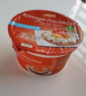 Korniger frischkase mit Joghurt leicht front packaging