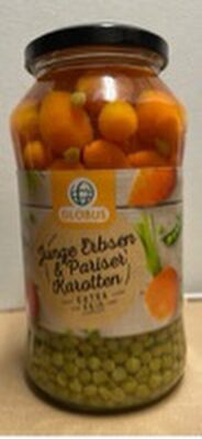 Junge Erbsen und Karotten