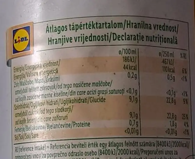 100% сок от портокал с парченца плод nutrition facts table