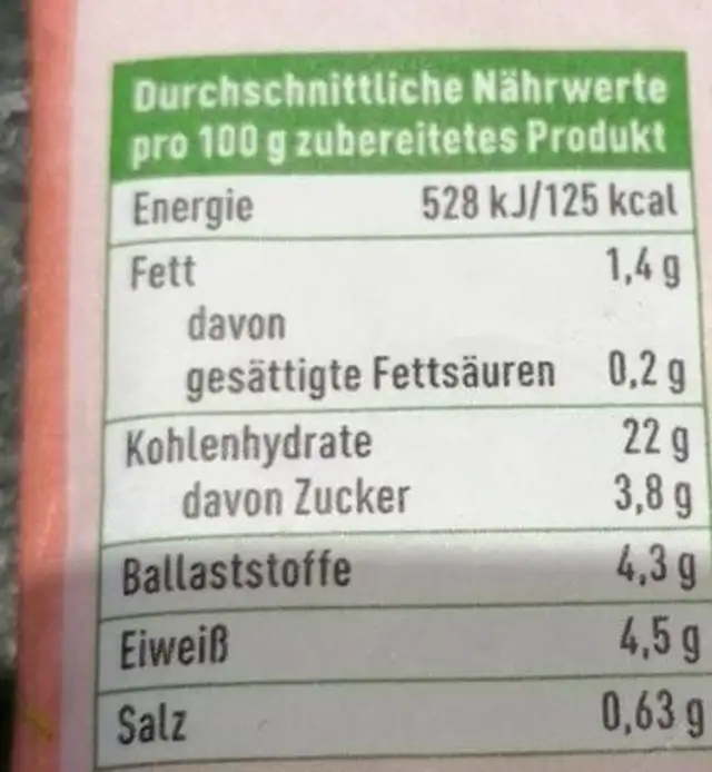 Quinoa Tasse Gartenkräuter nutrition facts table