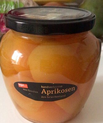 Handverlesene Aprikosen aus Griechenland