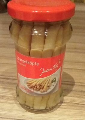 Spargelköpfe weiß geschält