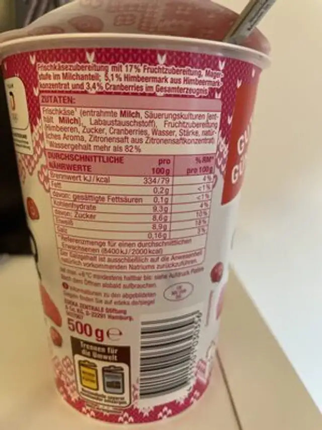 Skyr Himbeere cranberry ingredients label