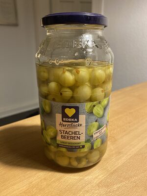 Stachelbeeren im Glas