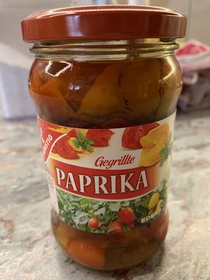 Paprika front packaging