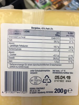 Bergkäse Am Stück