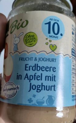 Erdbeere in Apfel mit Joghurt
