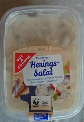 Delikatess Heringssalat mit eingelegter Weißer Bete und jeweils eingelegten Zwiebeln, Gurken, Äpfeln