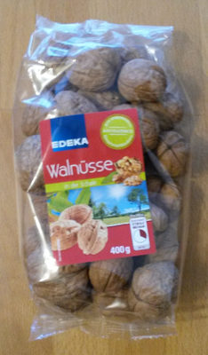 Walnüsse in der Schale front packaging