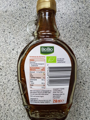 Ahorn Sirup front packaging