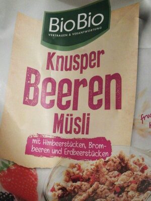 Knusper-Beerenmüsli
