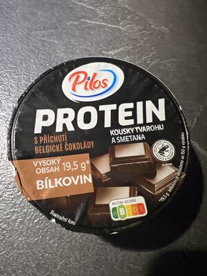 Kousky Tvarohu A Smotana